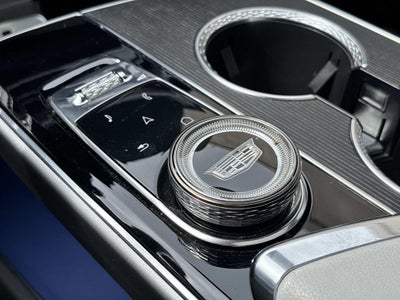 2024 Cadillac LYRIQ Luxury 1