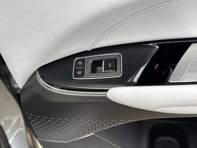 2024 Cadillac LYRIQ Luxury 1
