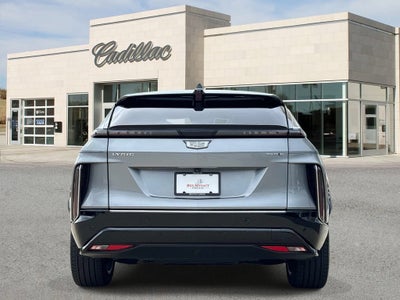 2024 Cadillac LYRIQ Luxury 1
