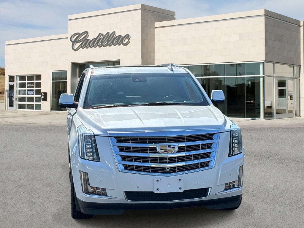 2020 Cadillac Escalade Luxury