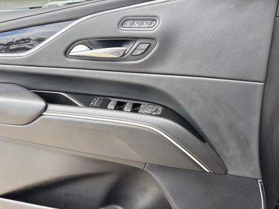 2023 Cadillac Escalade Sport