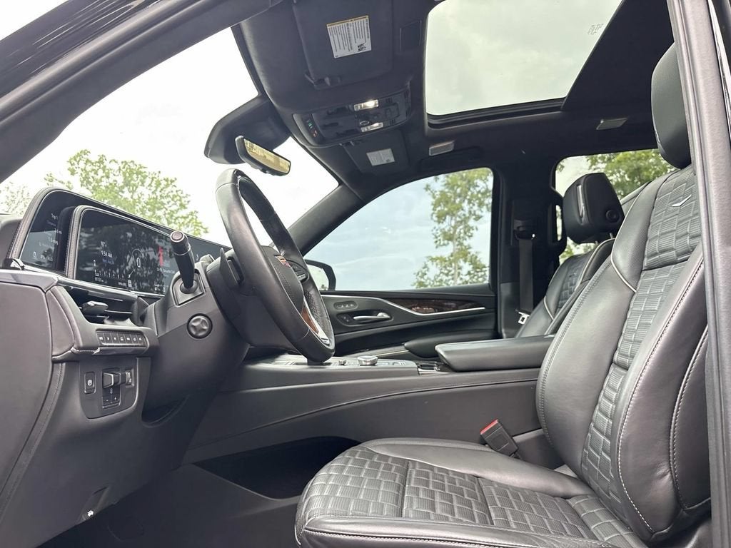 2023 Cadillac Escalade ESV 4WD Sport Platinum