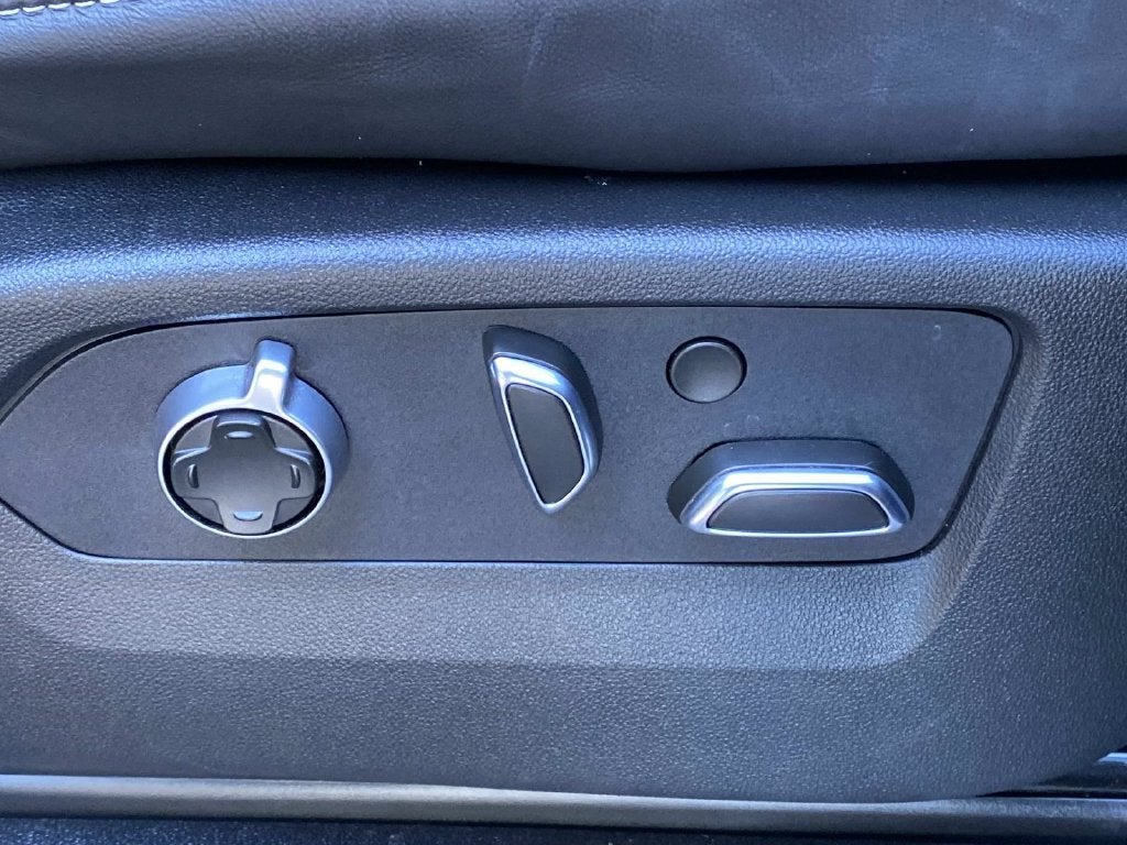 2024 Cadillac Escalade ESV Sport Platinum