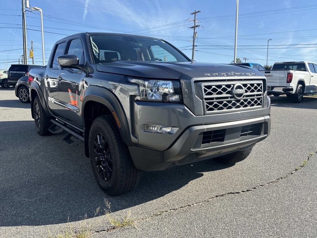 2022 Nissan Frontier SV