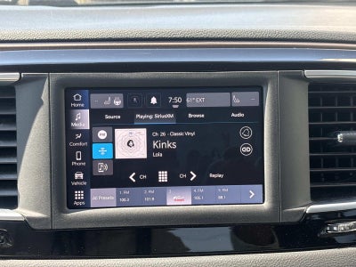 2023 Chrysler Voyager LX