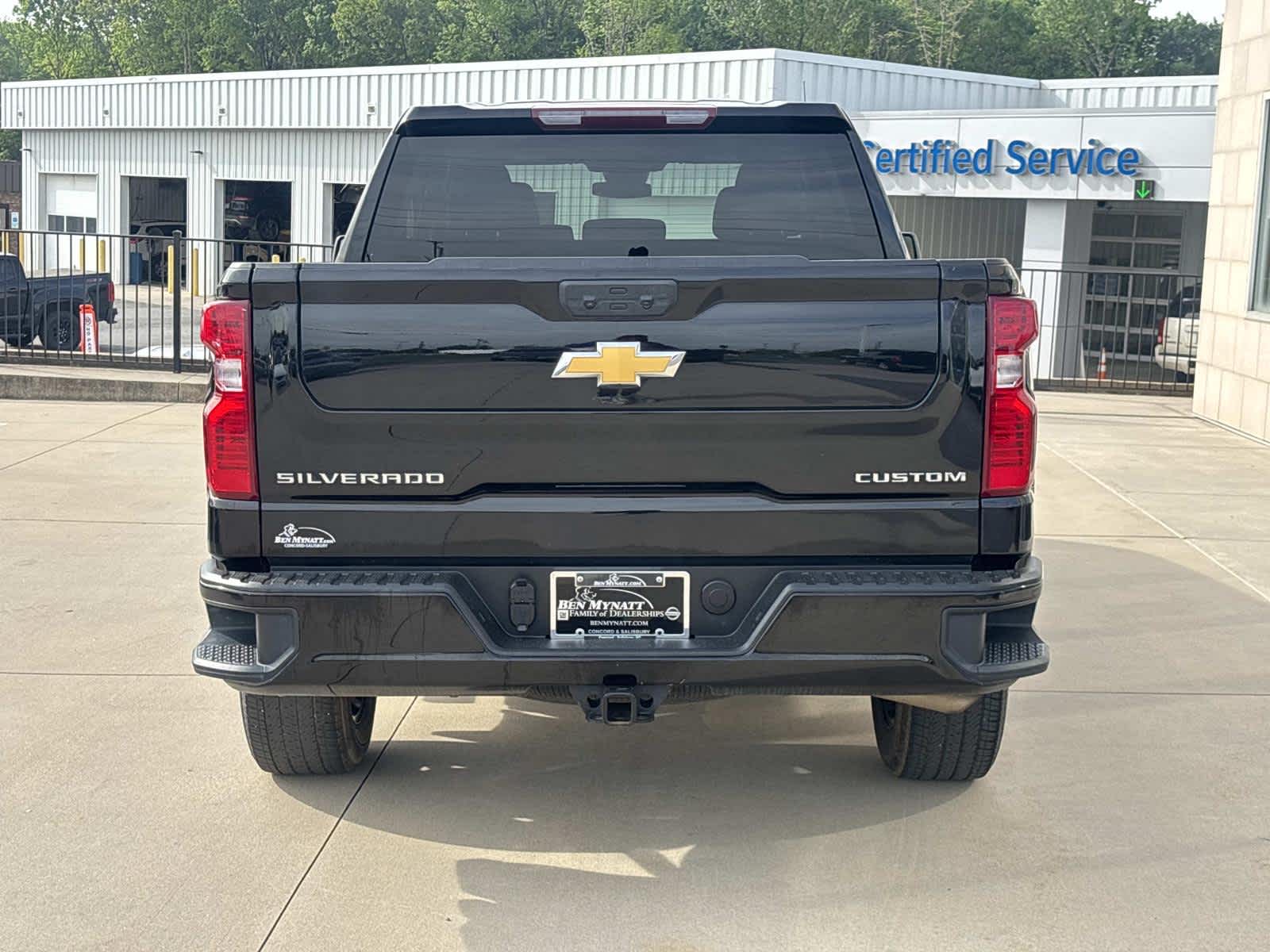 2024 Chevrolet Silverado 1500 Custom