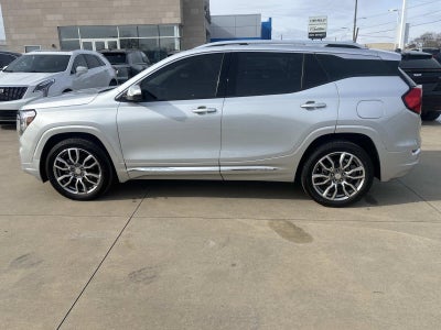 2022 GMC Terrain Denali