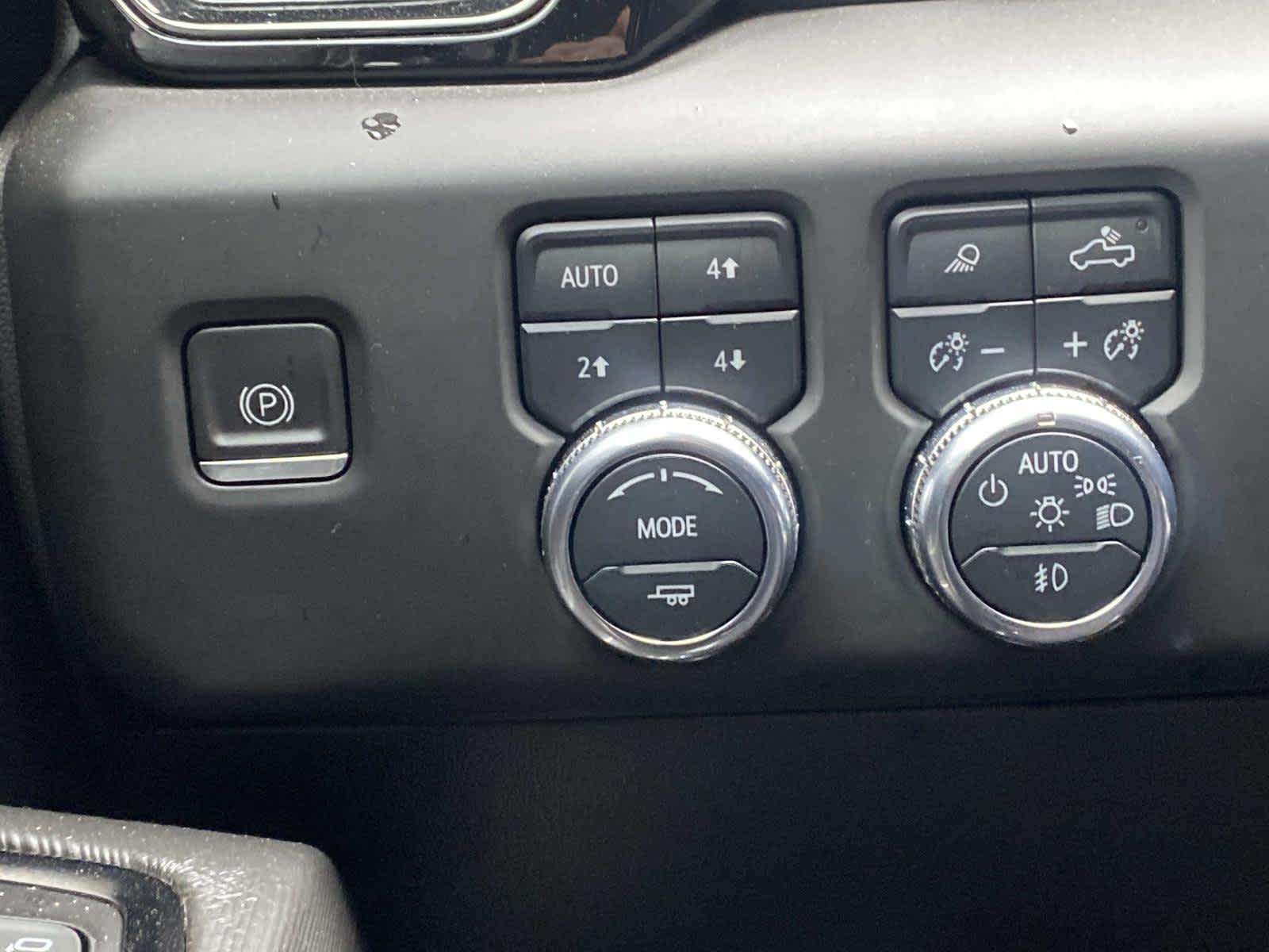 2023 GMC Sierra 1500 AT4X