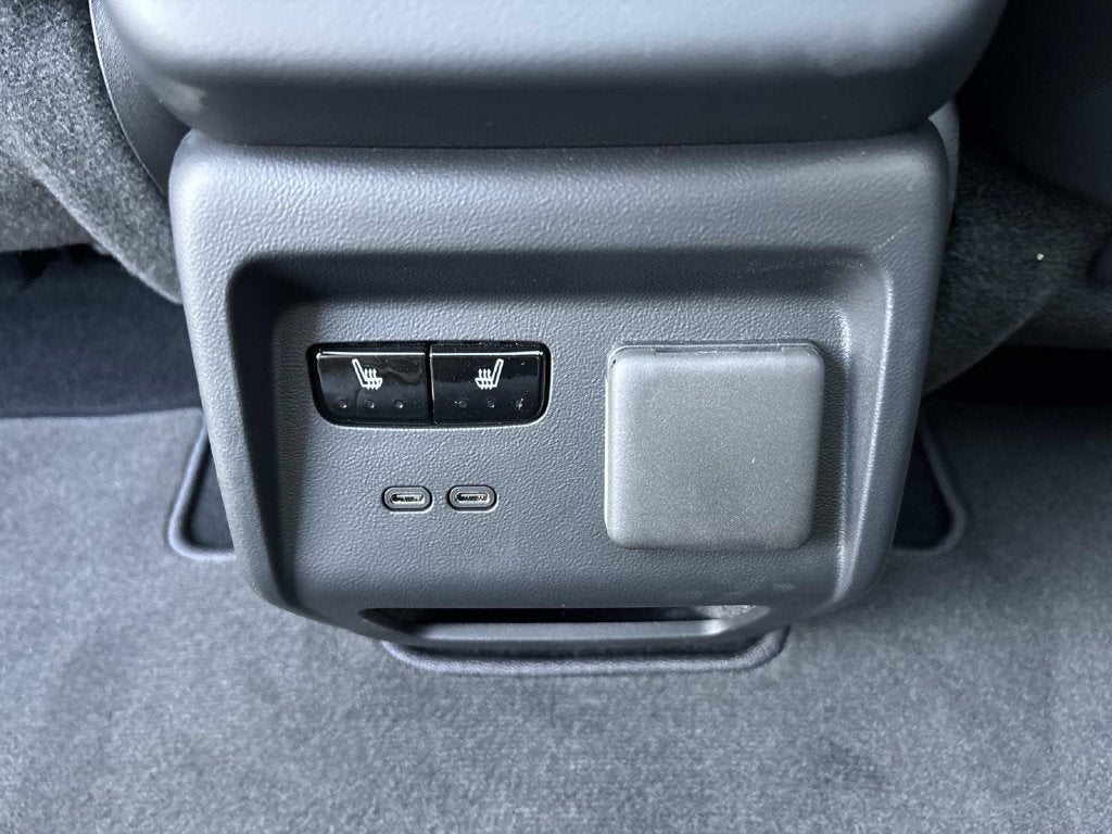 2026 Cadillac OPTIQ Premium Luxury