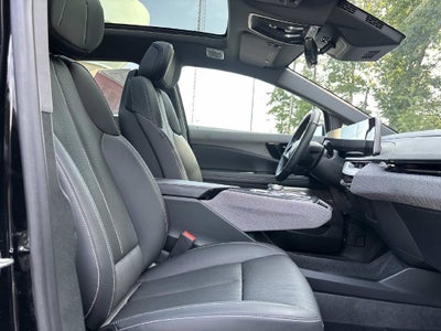 2026 Cadillac OPTIQ Premium Luxury