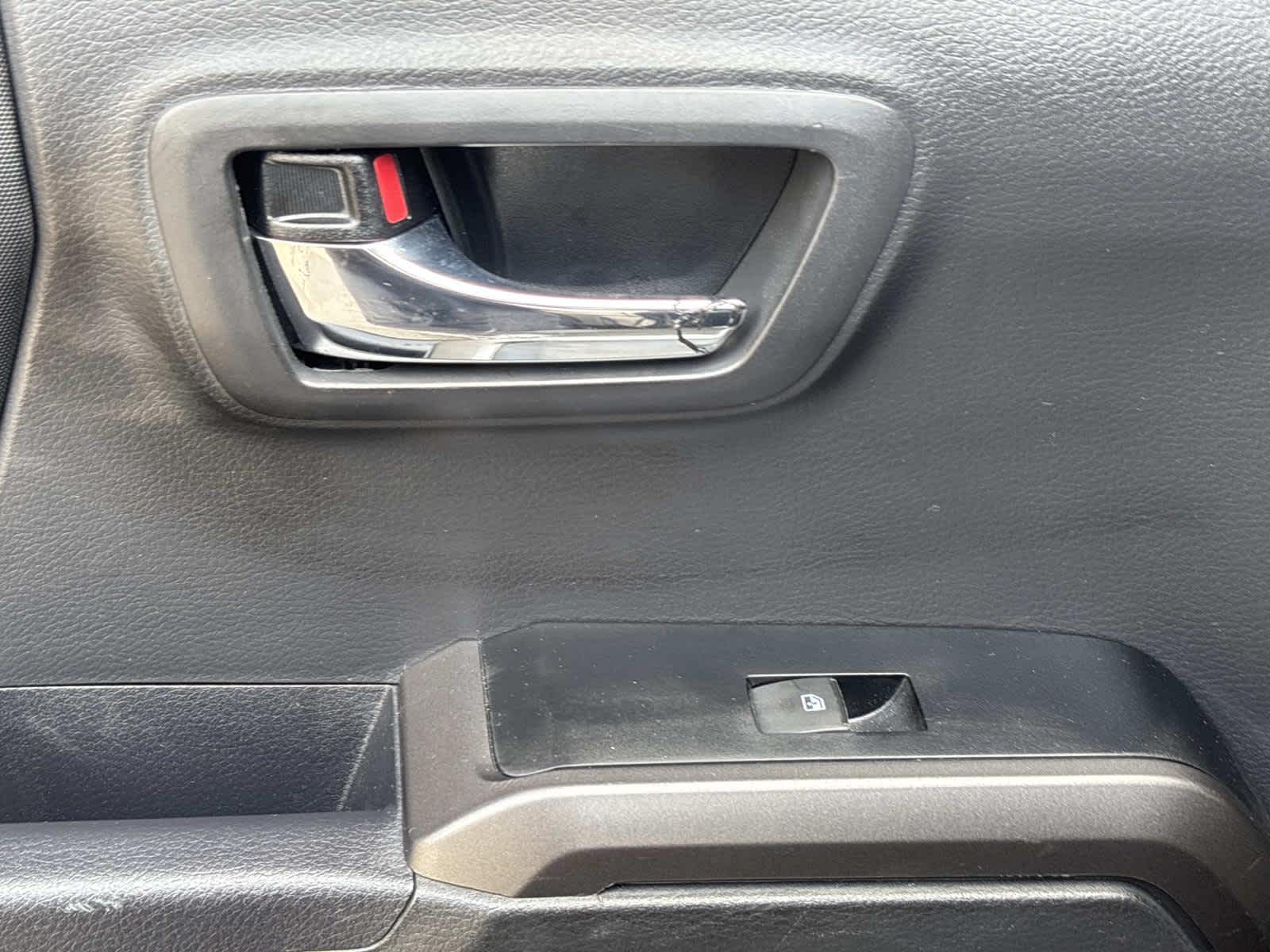 2023 Toyota Tacoma 4WD SR5