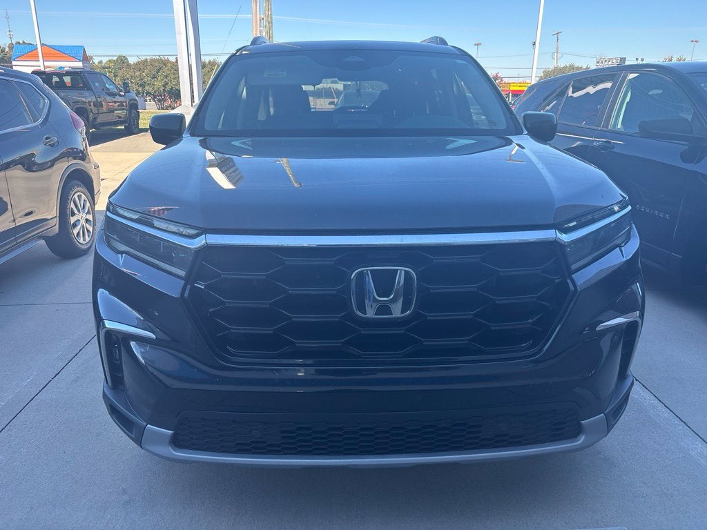 2024 Honda Pilot Touring