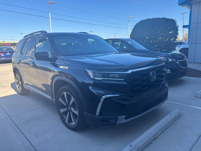 2024 Honda Pilot Touring