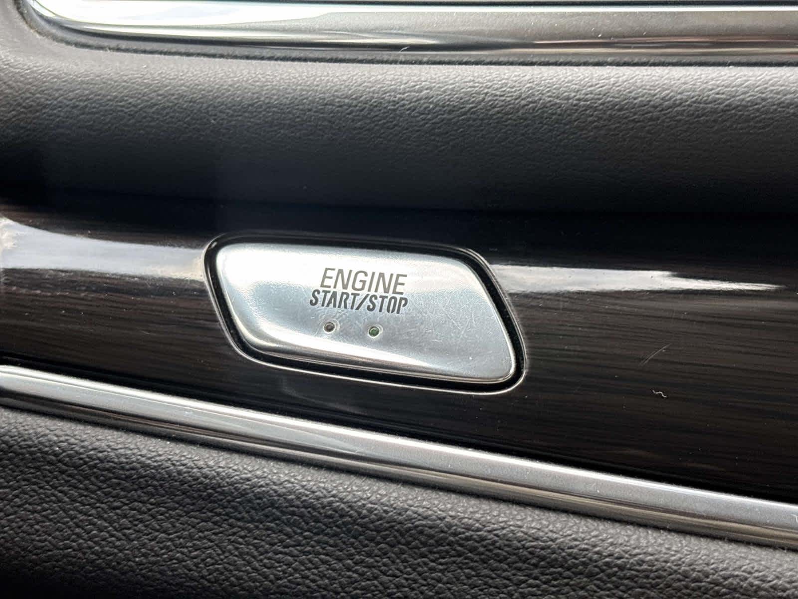 2020 Buick Enclave Essence
