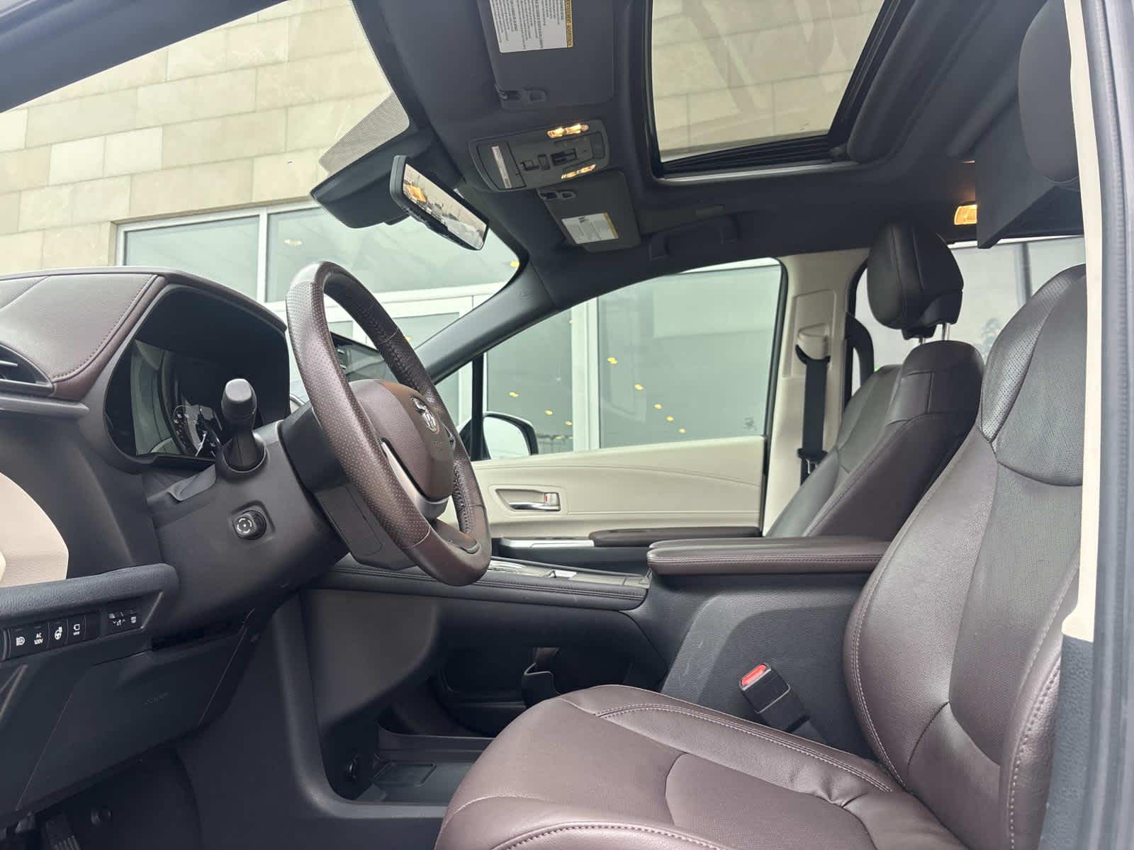 2021 Toyota Sienna Limited