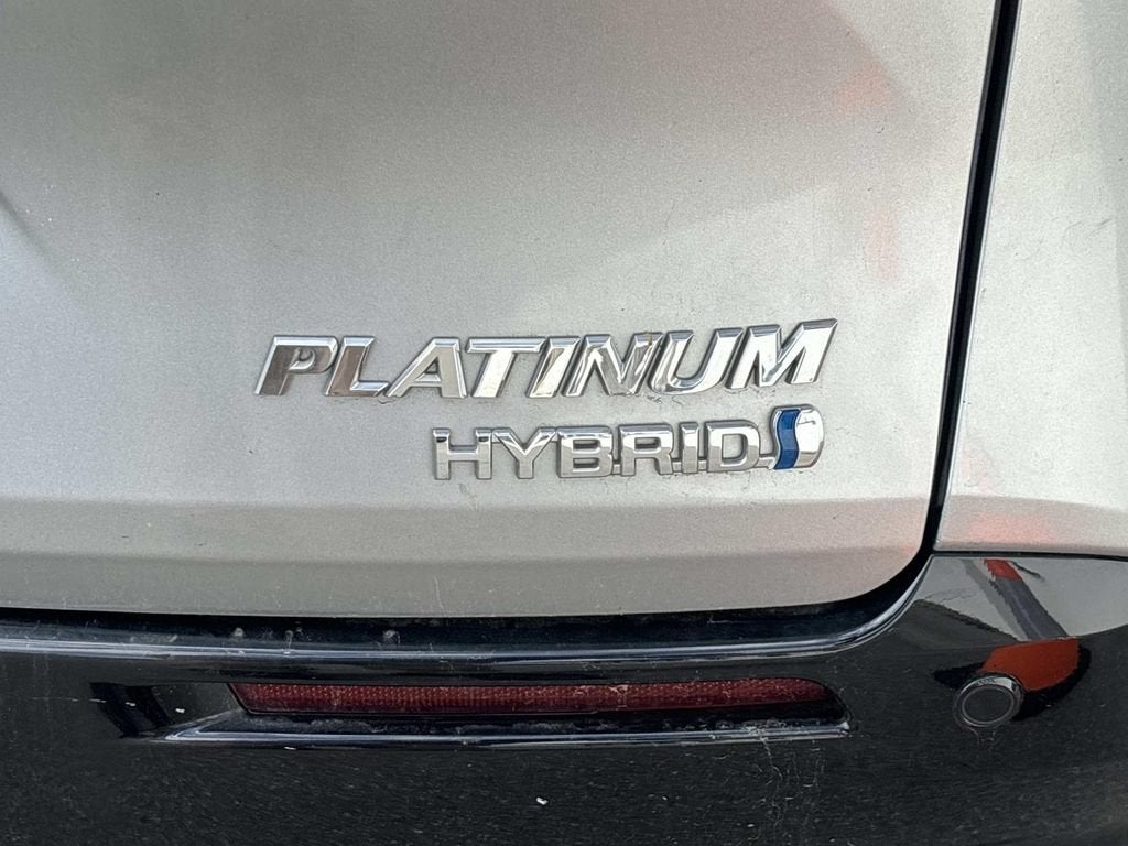 2022 Toyota Sienna Platinum
