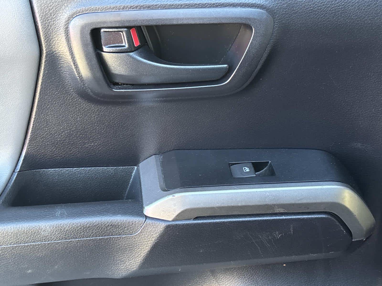 2020 Toyota Tacoma 2WD SR