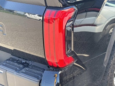 2025 Toyota Tundra 4WD SR