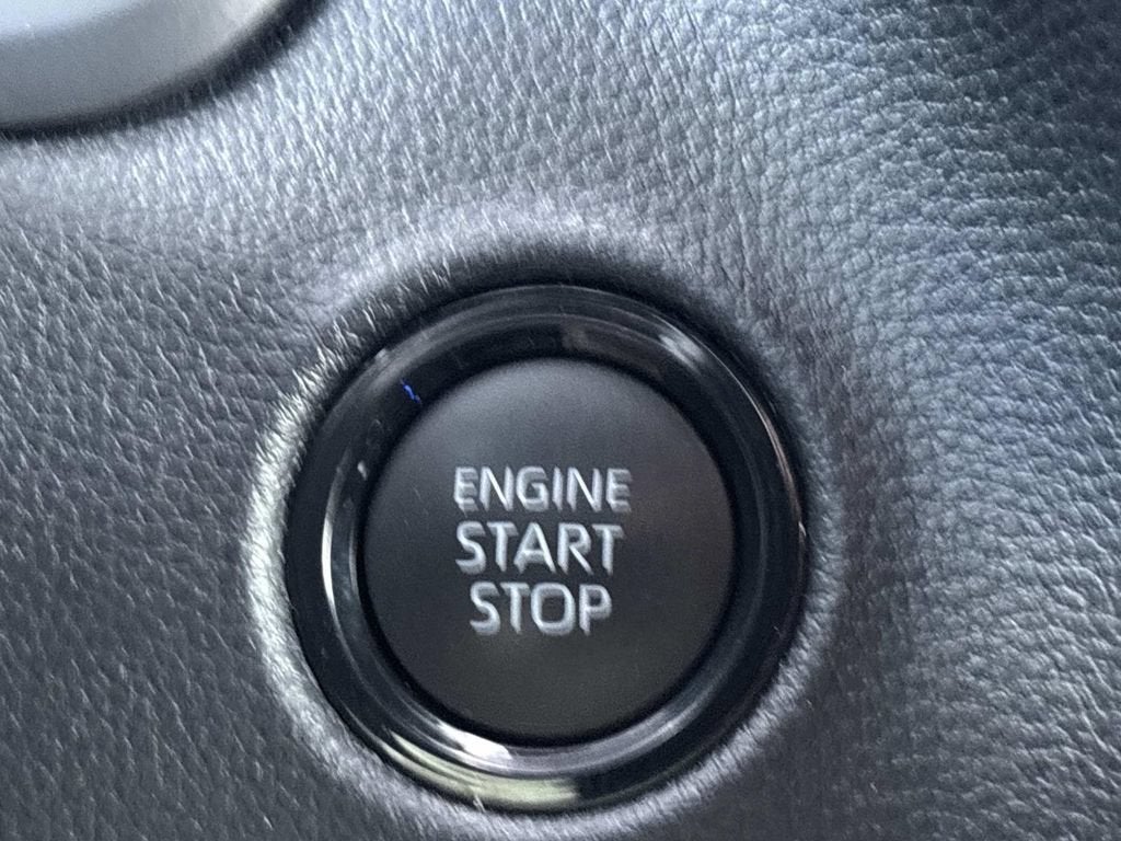 2025 Toyota Tundra 4WD SR