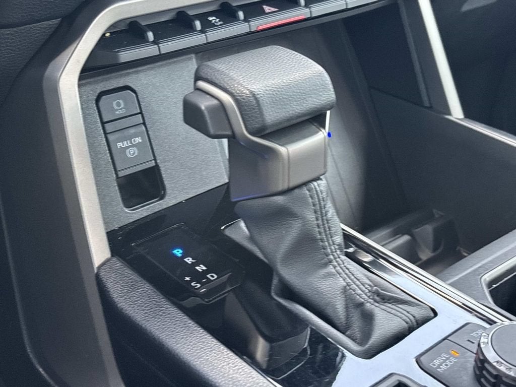 2025 Toyota Tundra 4WD SR