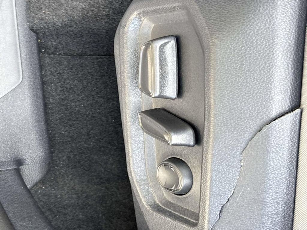 2025 Toyota Tundra 4WD SR