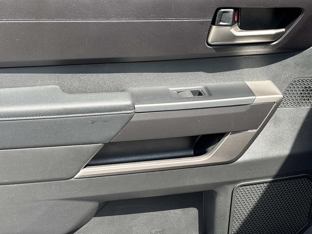 2025 Toyota Tundra 4WD SR