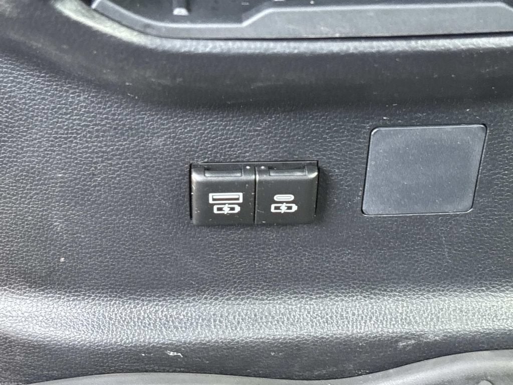2025 Toyota Tundra 4WD SR
