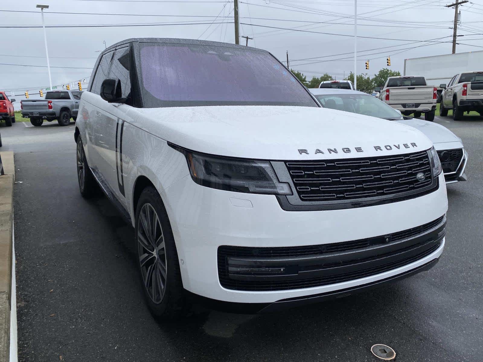 2023 Land Rover Range Rover SE