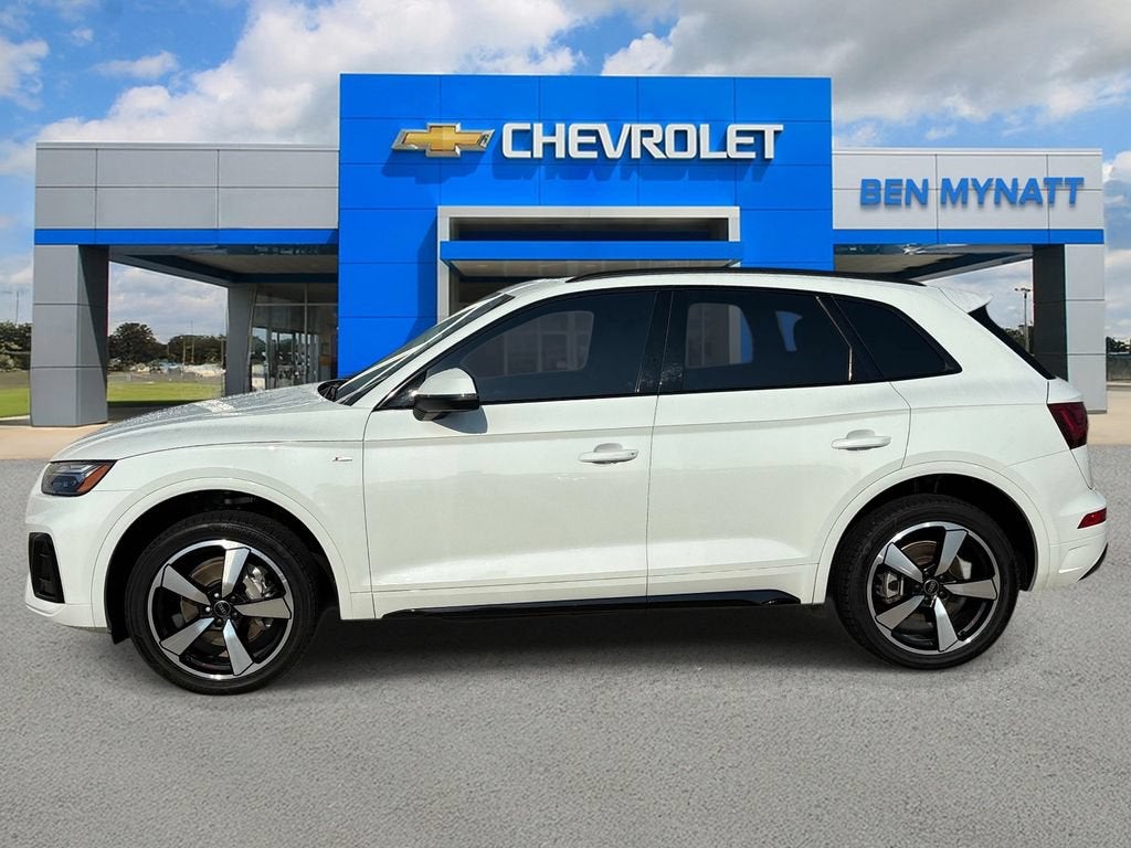 2023 Audi Q5 S line Premium Plus