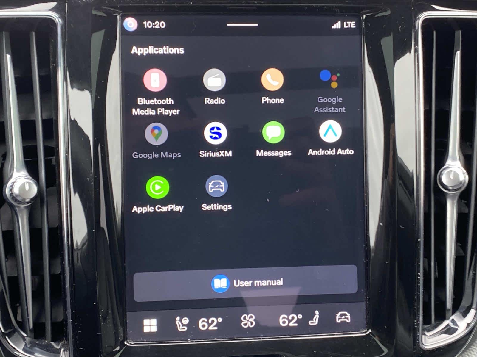 2024 Volvo XC60 Recharge Plug-In Hyb Ultimate Black Edition