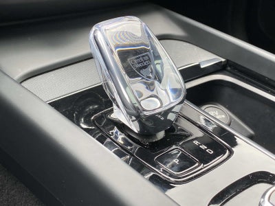 2024 Volvo XC60 Recharge Plug-In Hyb Ultimate Black Edition