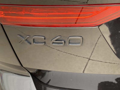 2024 Volvo XC60 Recharge Plug-In Hyb Ultimate Black Edition