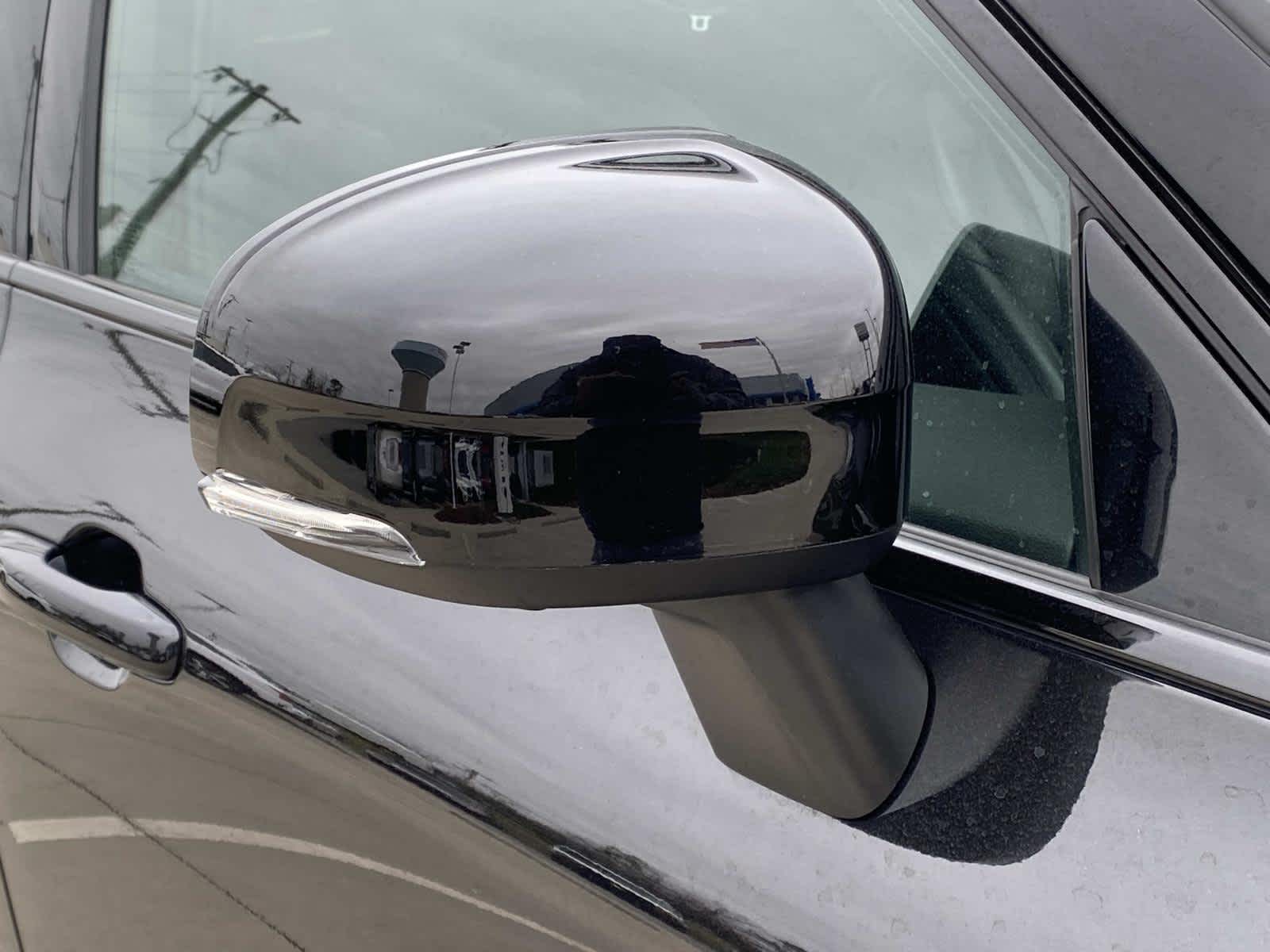 2024 Volvo XC60 Recharge Plug-In Hyb Ultimate Black Edition